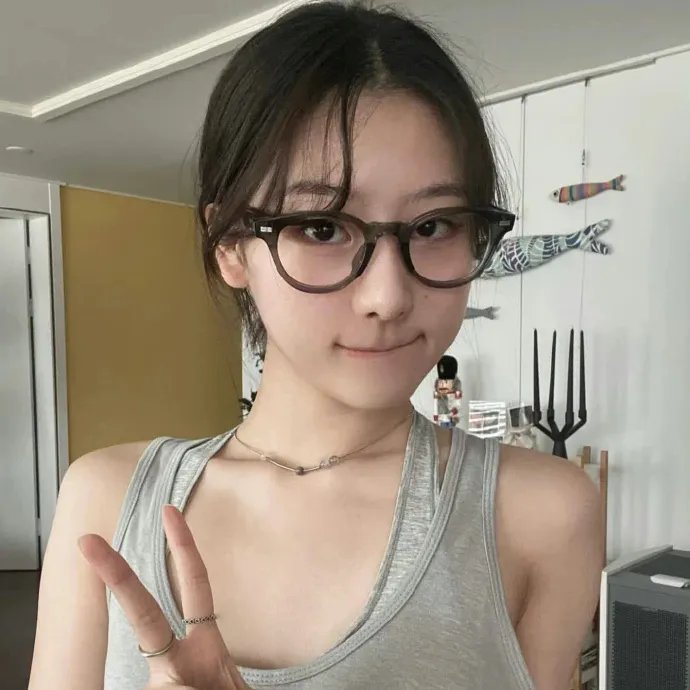 镜面奇情 海报