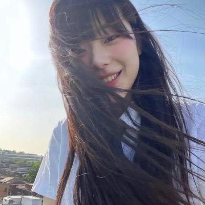 红色八爪女 海报
